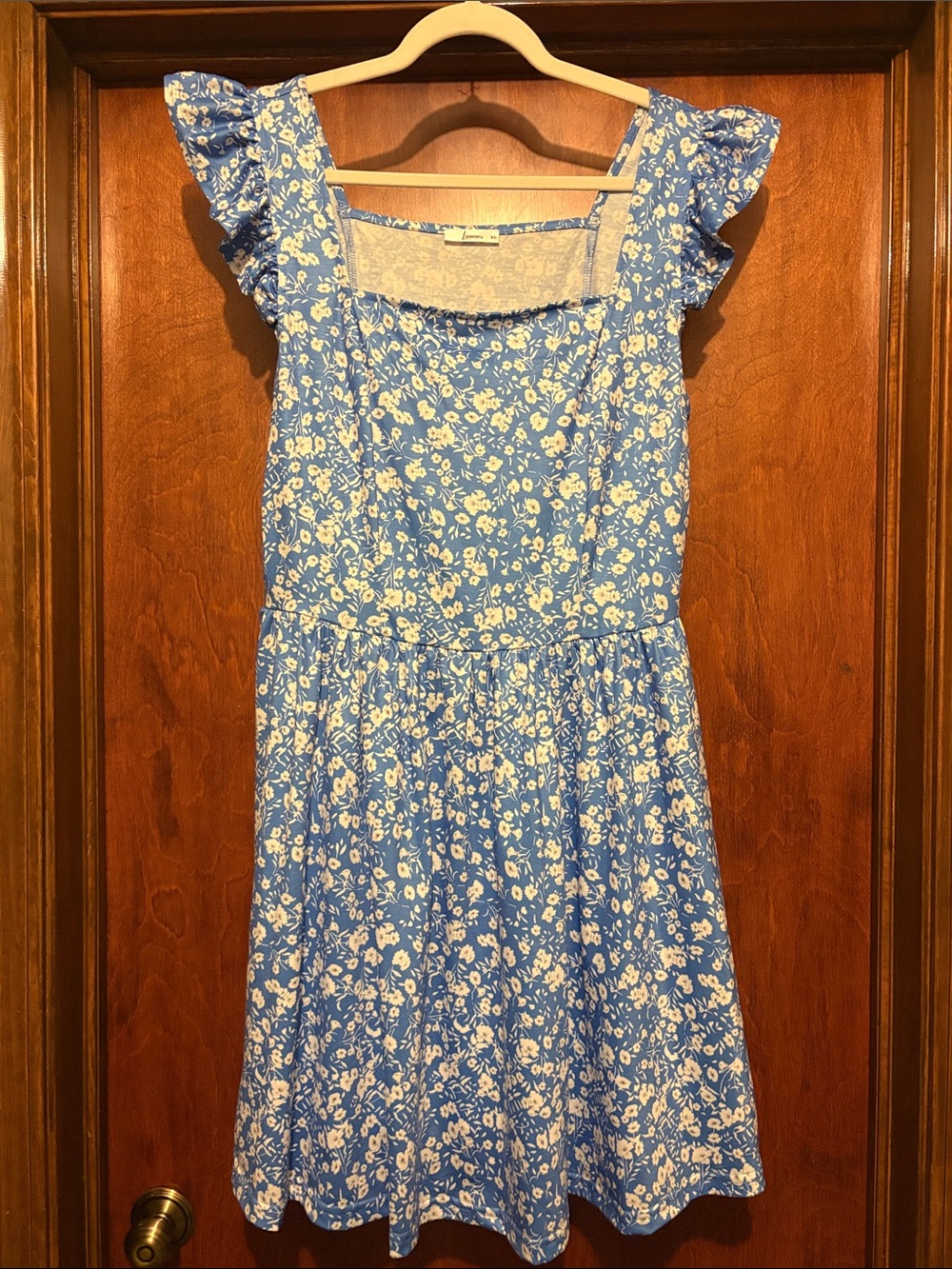 Blue Floral Ruffle-Sleeve Dress